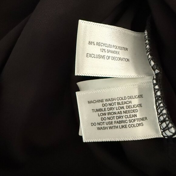 Cutter and Buck 2 Performance Quarter Zip Hoodies Black and Red Women's Large - Picture 6 of 12